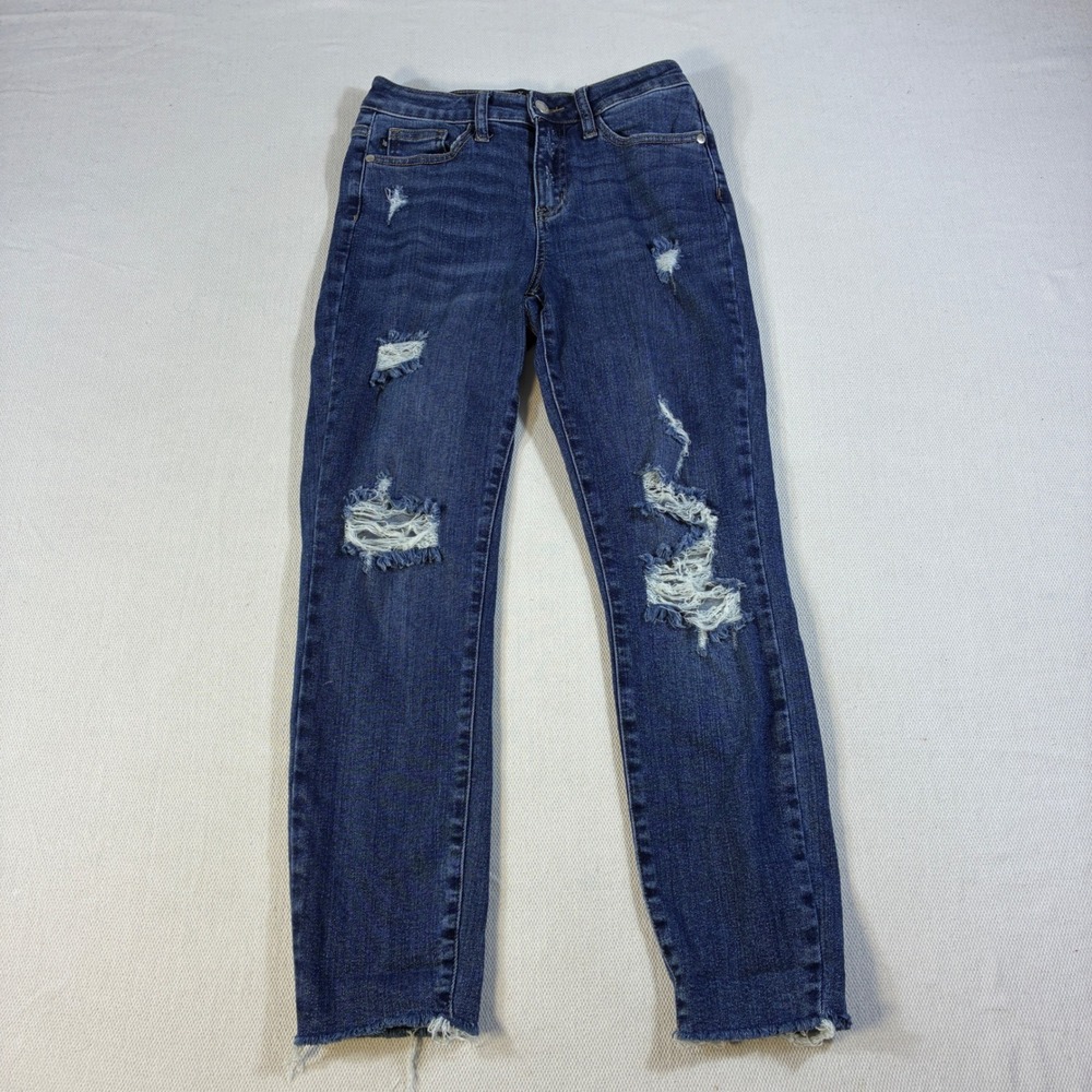Judy Blue Women's 1/25 Relaxed Fit Distressed Medium Wash Skinny Frayed Hem